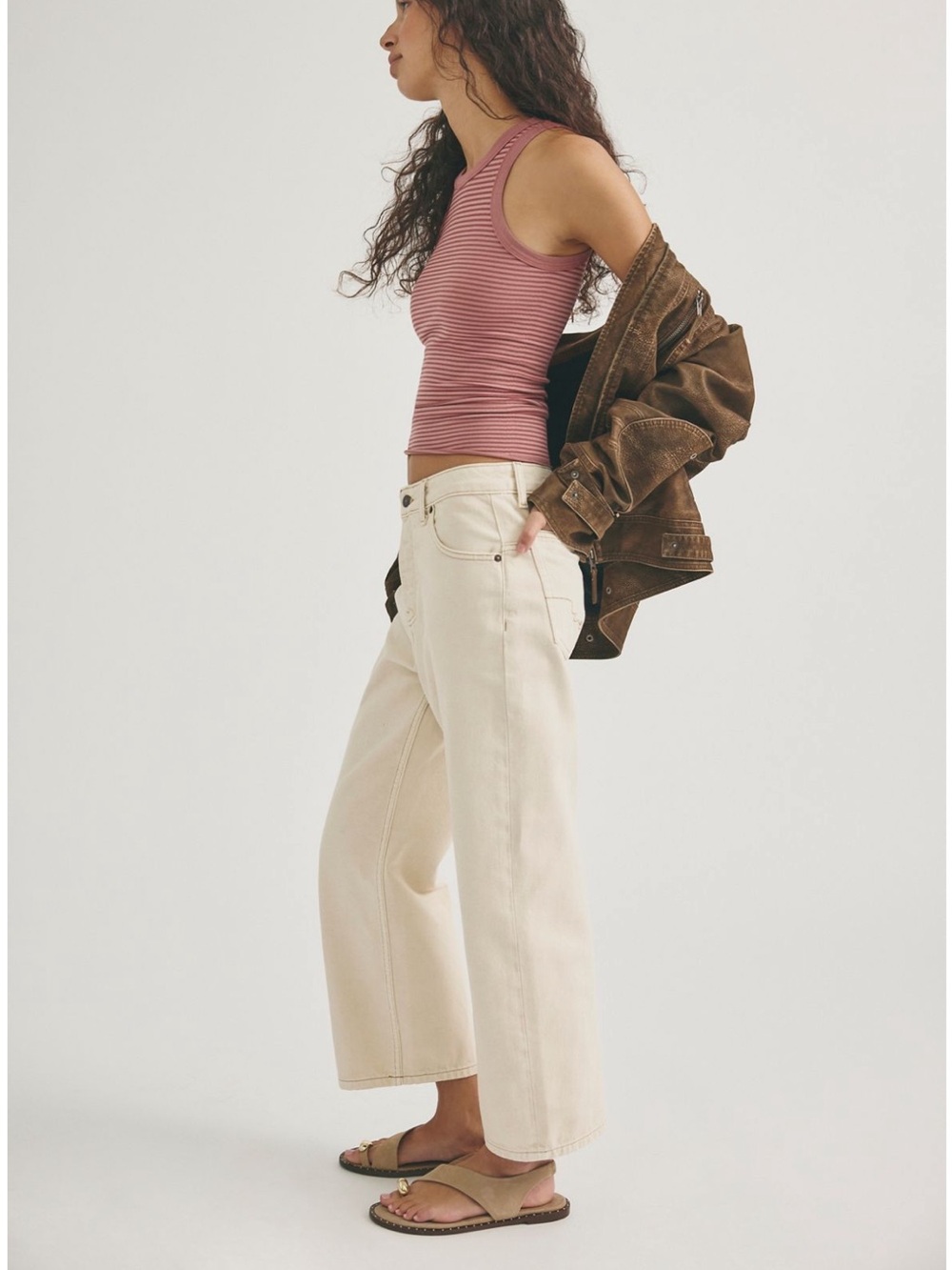 NWT We The deep trance dropped boyfriend Jeans in Cream